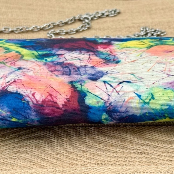 STEVE MADDEN Crossbody Clutch | Multi - Picture 4 of 8